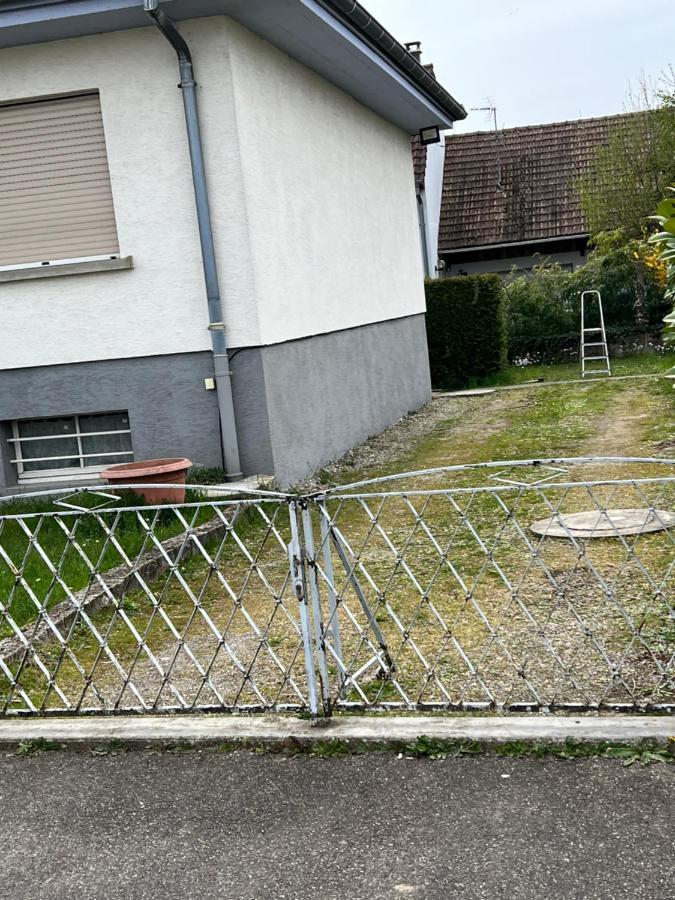 Apartmán Une Belle Studio Tout Meuble Saint-Louis  Exteriér fotografie